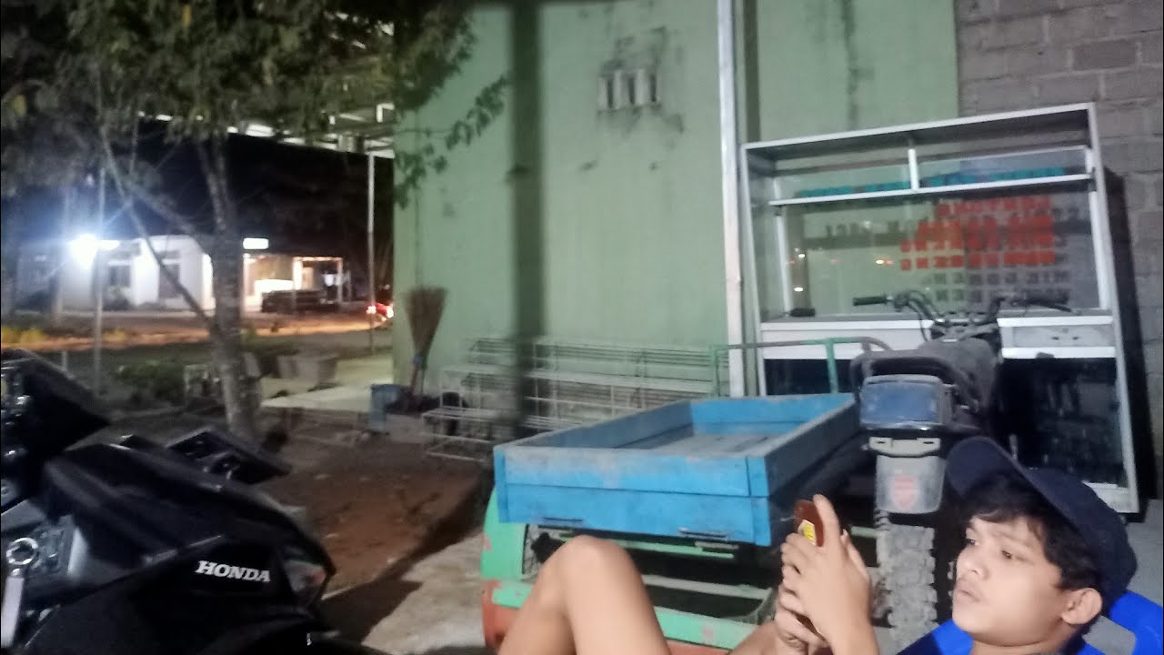 Arisa Amelia Channel sedang live sekarang! live malam Minggu kita nongkrong aja
