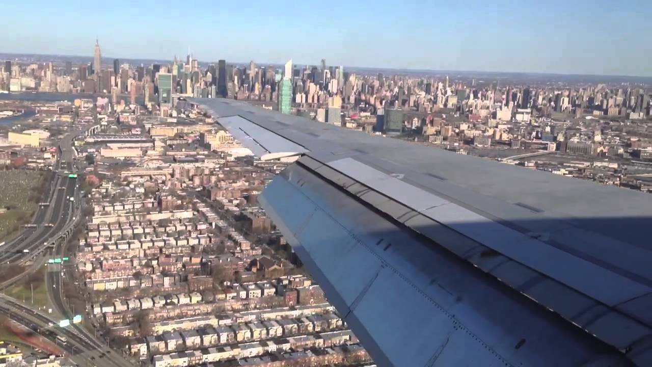 Delta MD-88 Landing in LGA