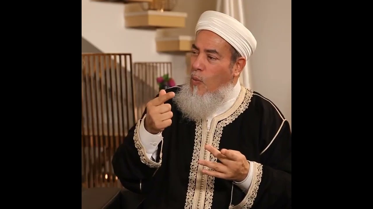 حكم القيء أثناء الصيام - #الشيخ_شمس_الدين_الجزائري