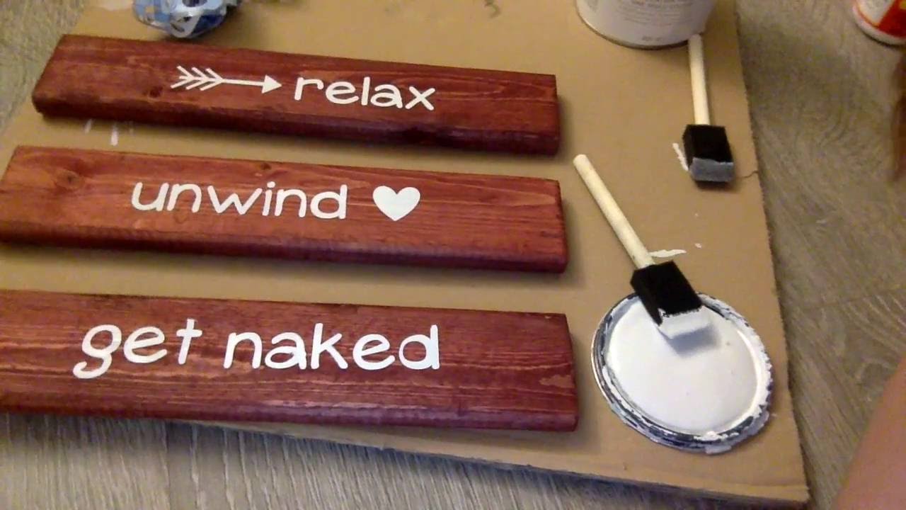 Cricut Painted wood sign tutorial using a stencil