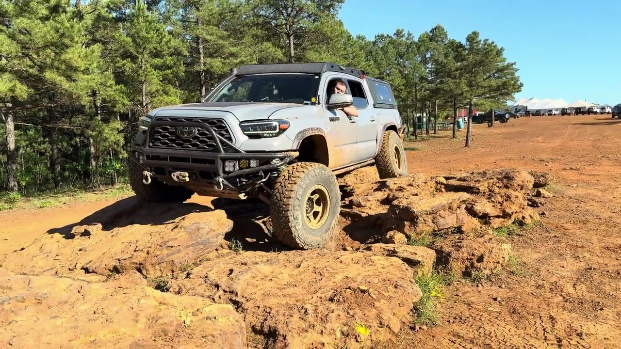 Long Travel Toyota Tacoma on 37s at Barnwell Mountain Recreational Area on the Rock Garden!