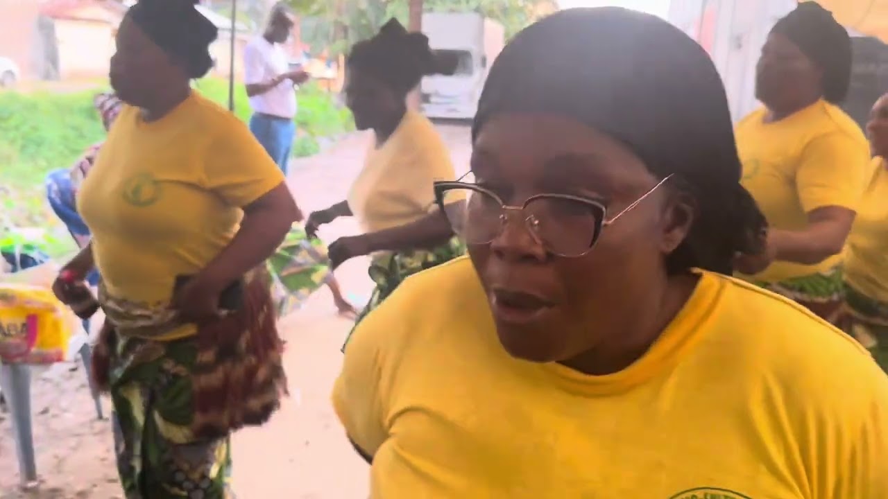 Danse veillée NGALA Alphonsine