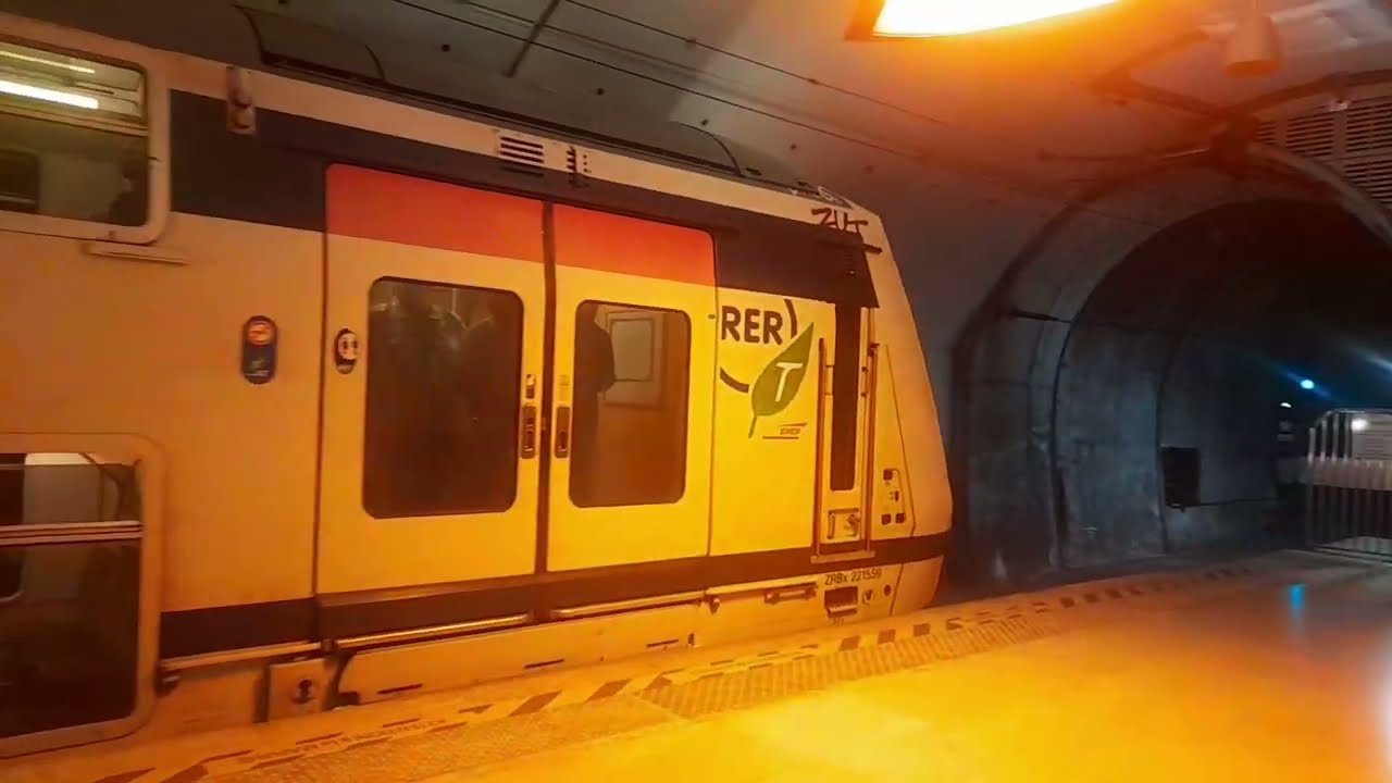 RER E Magenta - MI2N et Z 50000 (heures de pointe)