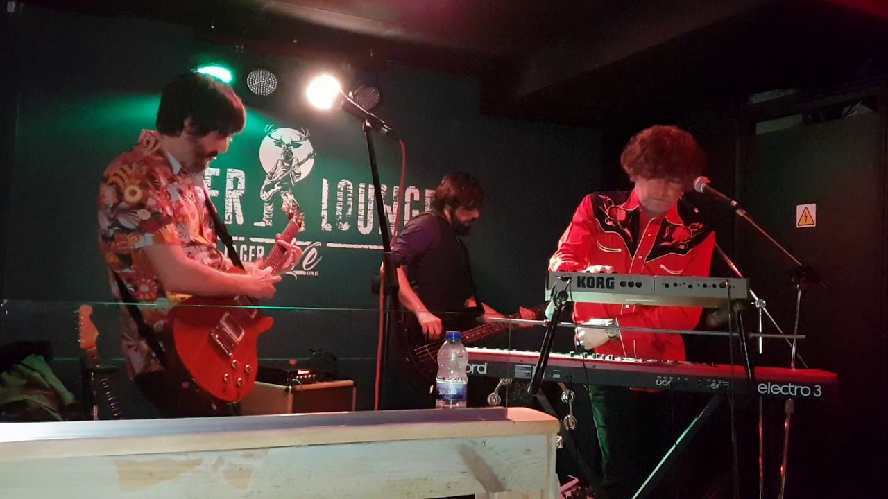 MOON CRESTA. LUGO. SALA JAGGER