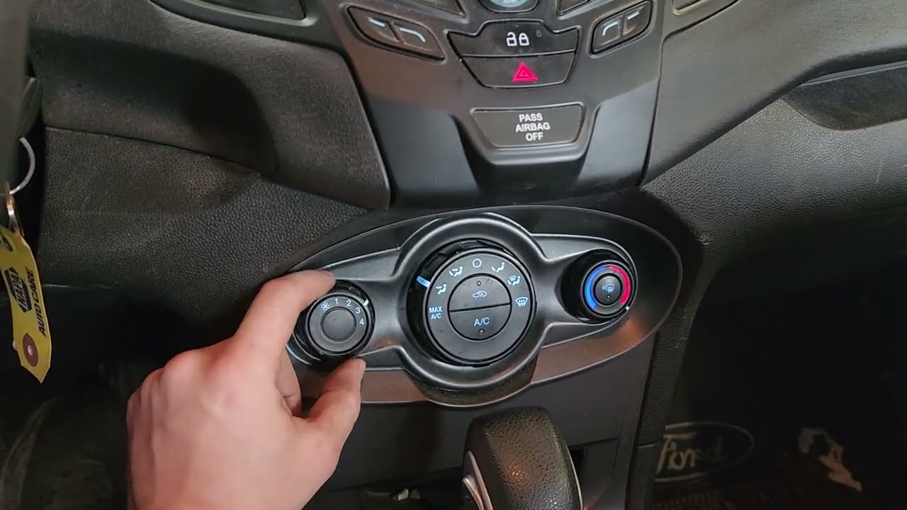 2014 Ford Fiesta Blower motor only works on high/ setting # 4