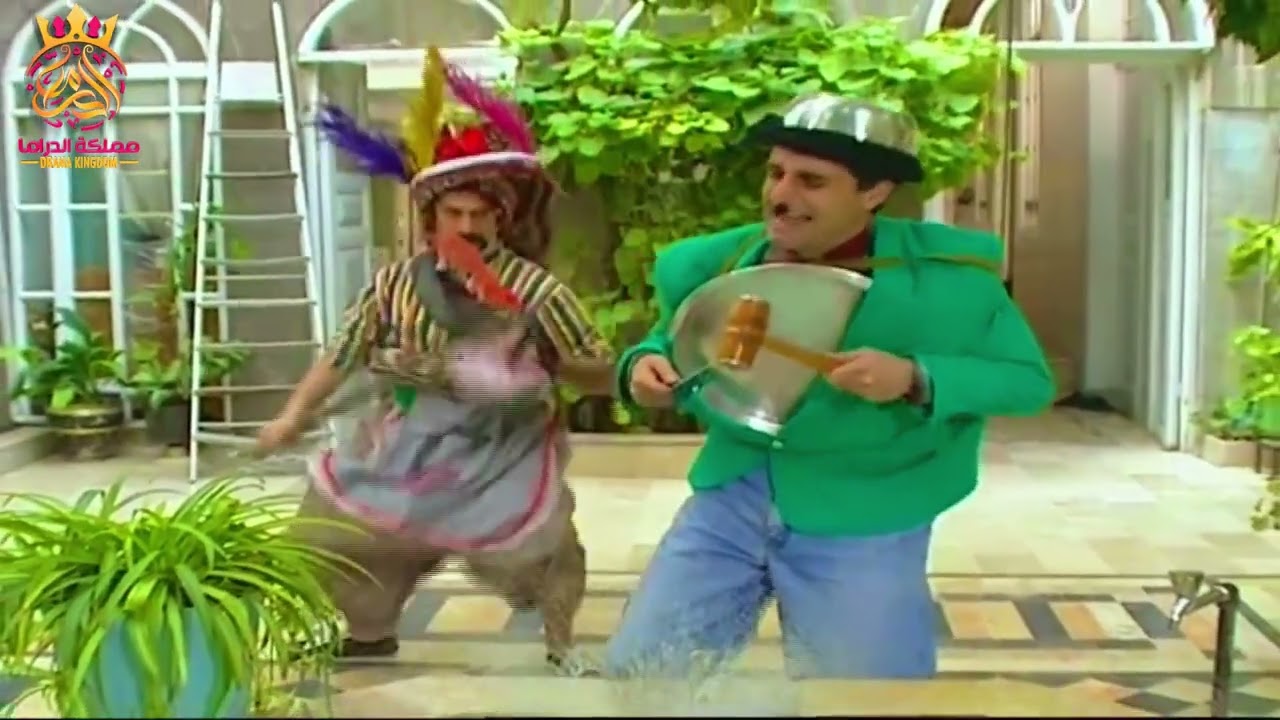 درويش صار يشتغل بالتمثيل مع المعلم طيفور مقابل يتزوج ام درويش هههه !