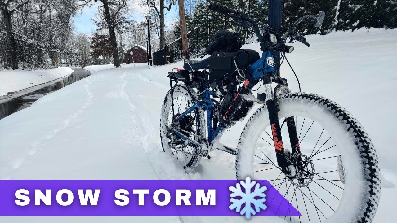 Snowstorm - Riding an eBike in Freezing Temperatures