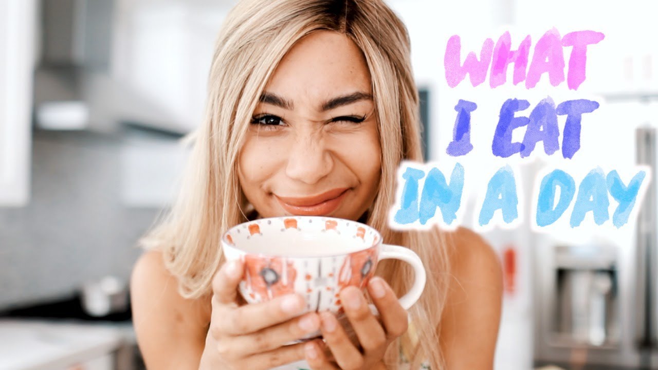 What I Eat In A Day Being Vegan! 🌈🌻 | MyLifeAsEva