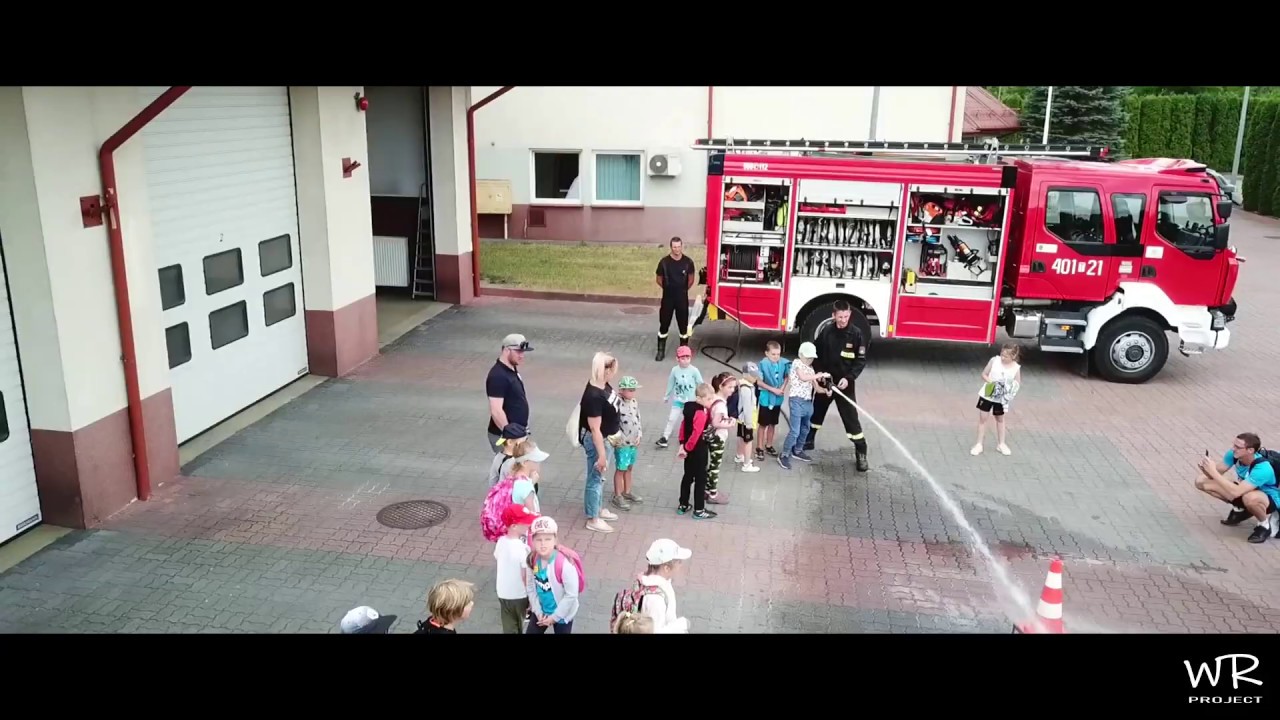 Wizyta dzieci w Komendzie Państwowej Straży Pozarnej w Busku Zdroju