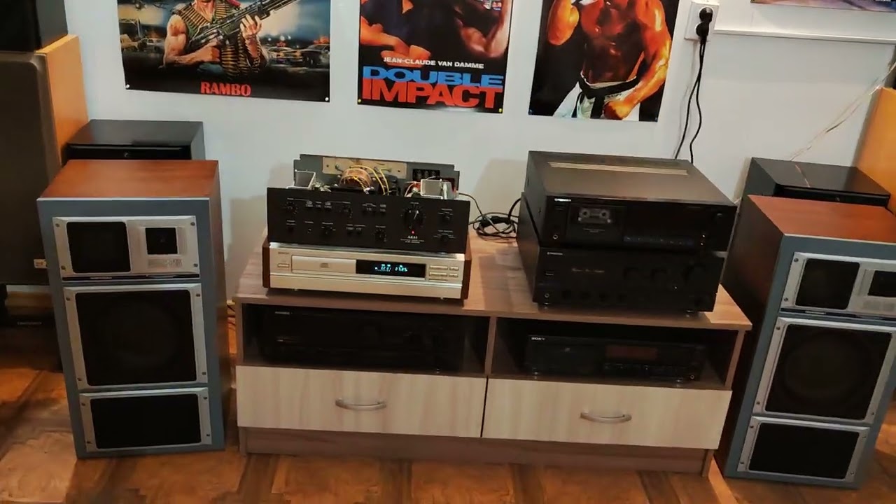 Усилитель Akai AM-2400 (1978 г.в.)