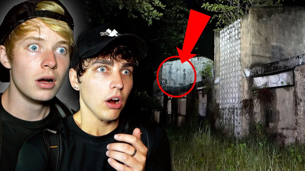 EXPLORING ABANDONED MILITARY SCHOOL (stranded)