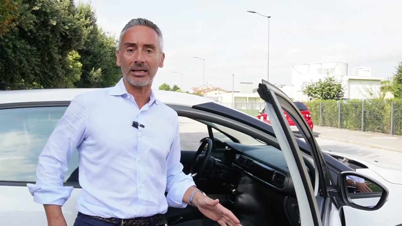 PATENTE B - PRIMA FASE ESAME GUIDA - Citroen C3 - Dispositivi di sicurezza per bambini