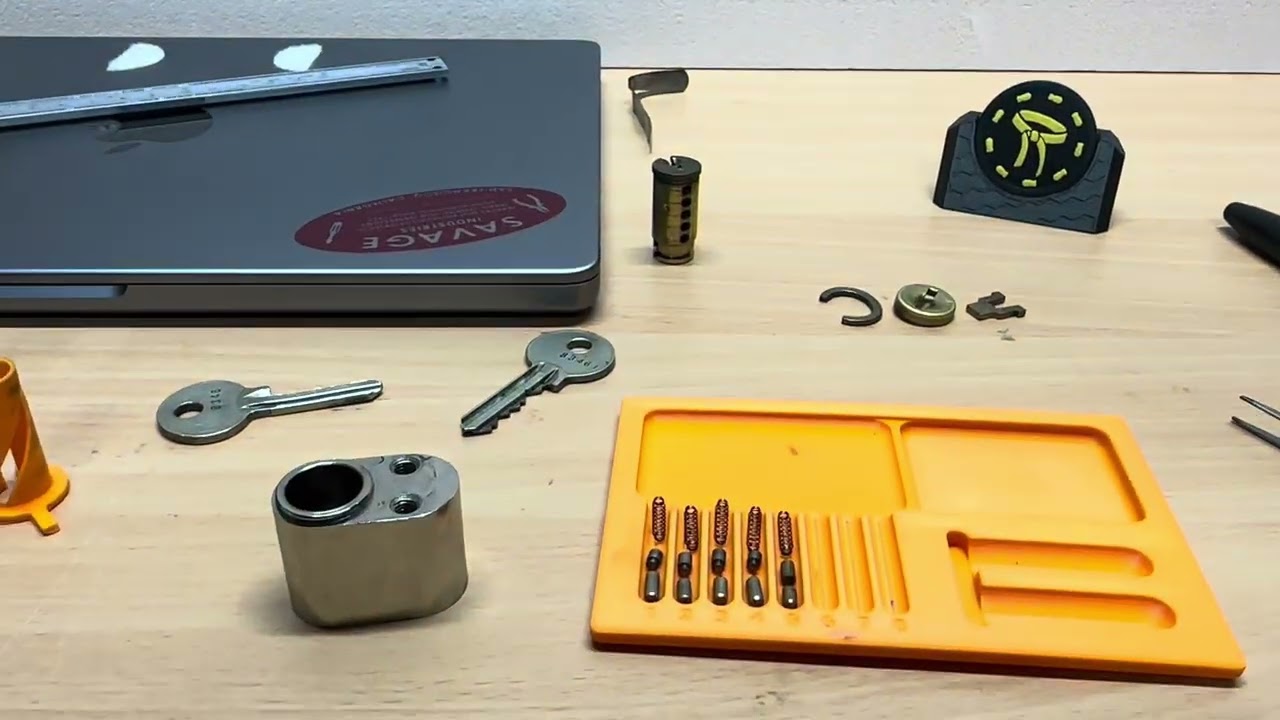 [7] Gutting and reassembly of a Ruko 500 - purple belt lock with gin drivers