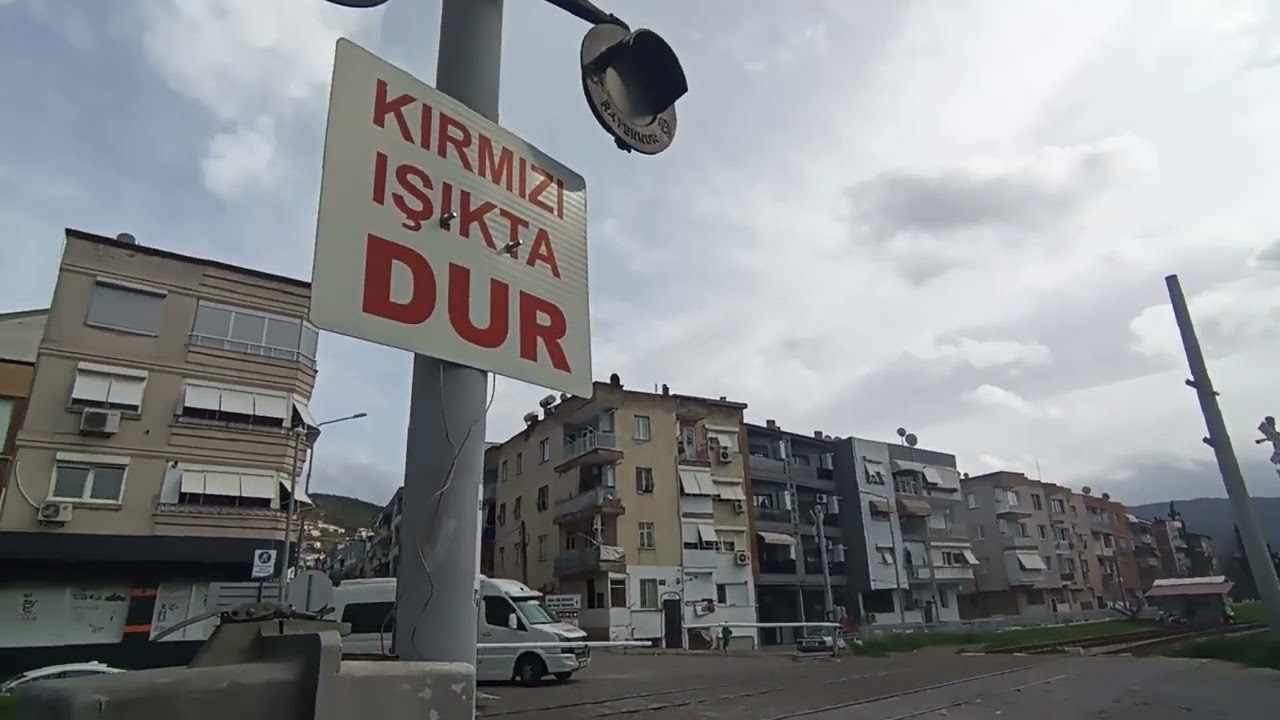 İZMİR DENİZLİ TRENİ SELÇUK GARA GİRİŞ MT 15448 @batuhayat 