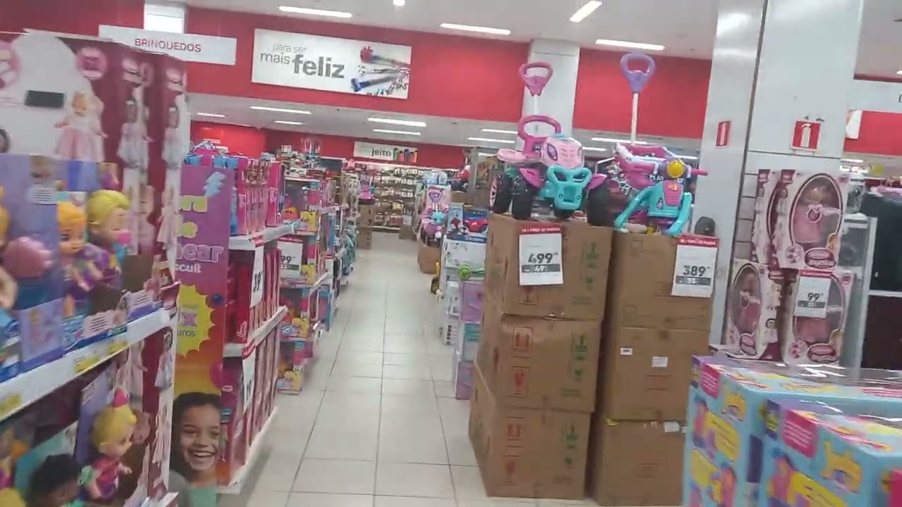 Passeio no shopping. 