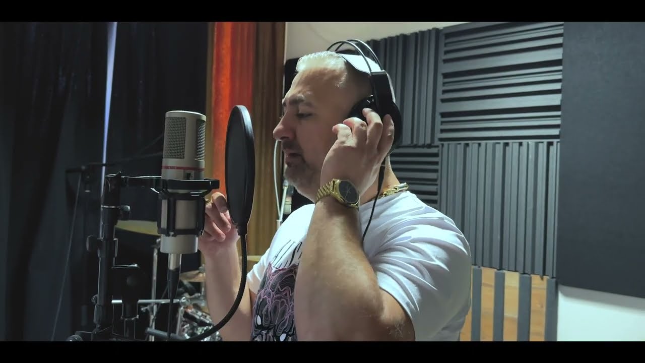 Gipsy Demmy - Každy večar / Baro čoro som ( OFFICIAL VIDEO ) 🎹