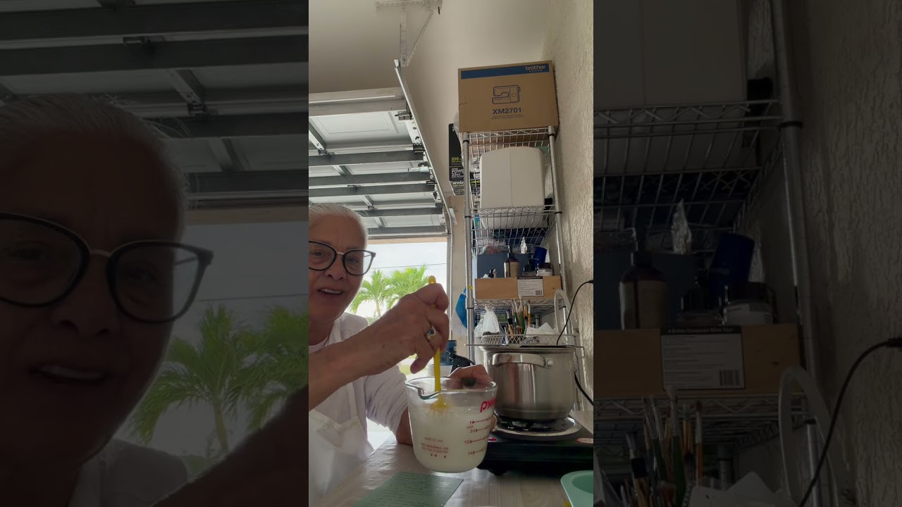 Jabón artesanal para baños de limpieza , con coco y manteca de cacao