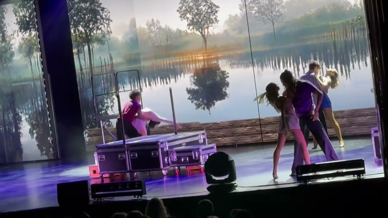 Amazing group Dance performance infront of huge audience 