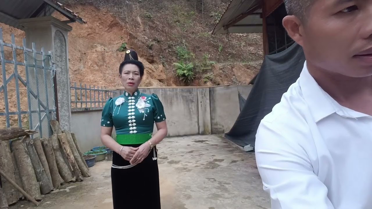 Quàng Trinh má cứ Lò Buông lẩy nghín Lò Buông pên me hang me háng khắp tham 💝💝