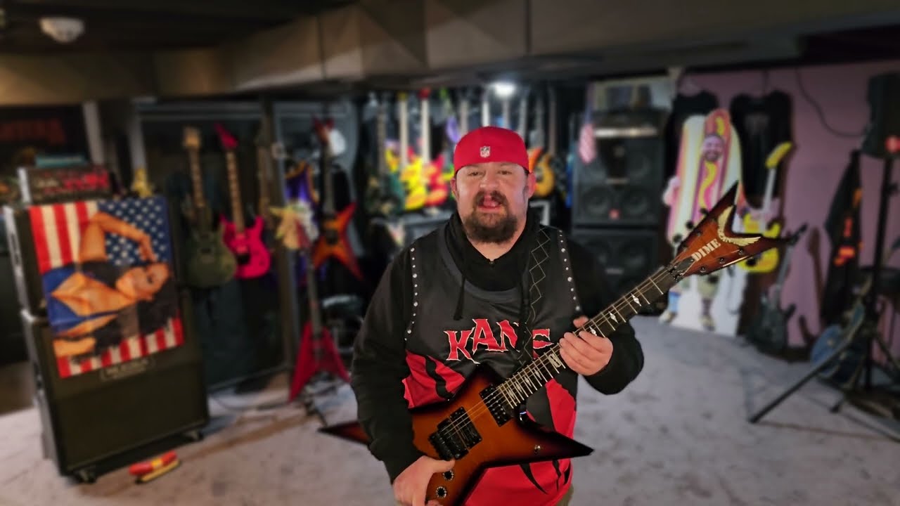 Chug.com ft. Hotdog Guitar(s) Chug Riffs Guy & Kane
