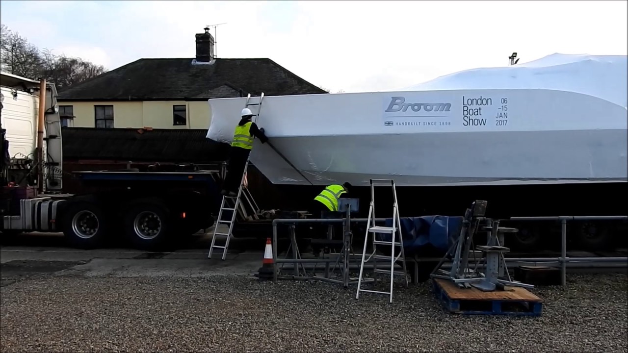 Broom 35 Coupe being transported to London Boat Show 2017