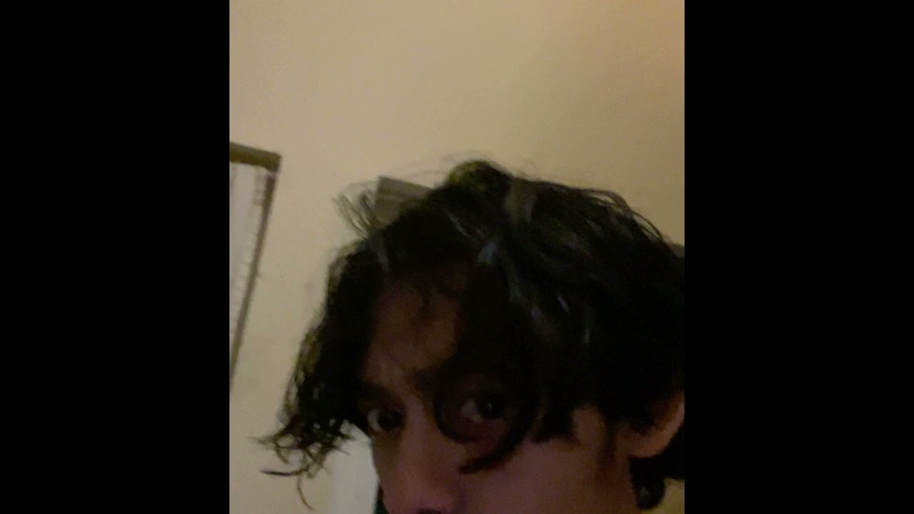 crying in the car (ivivisuu)