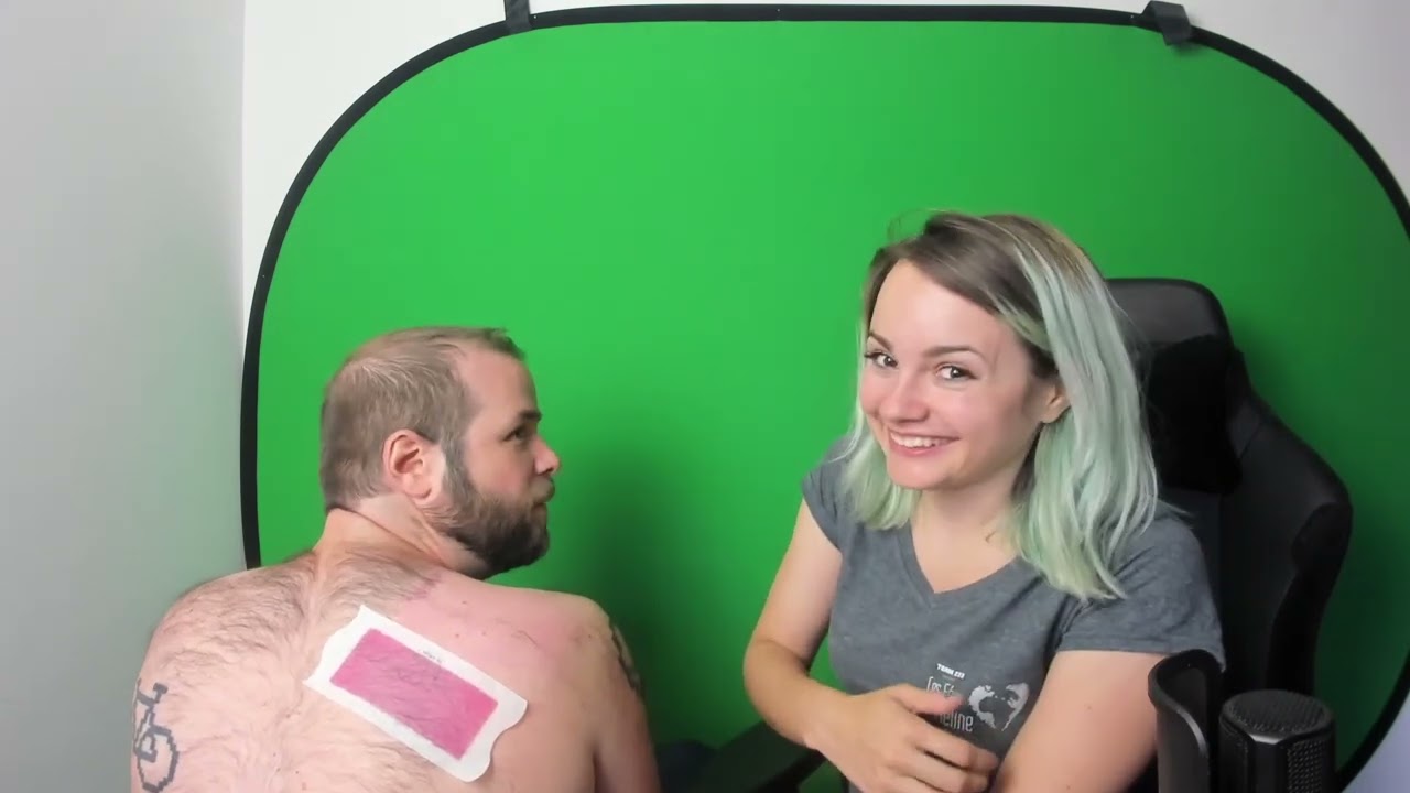 JE ME FAIS ÉPILER MON DOS EXTRÊMEMENT POILU ! (Donation goal Battle 4)