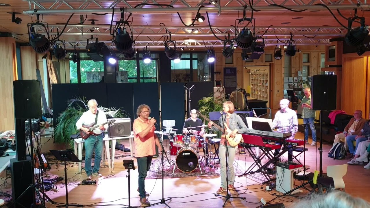 GladBack 2024 muziekproject Rozet Arnhem, band T'rug