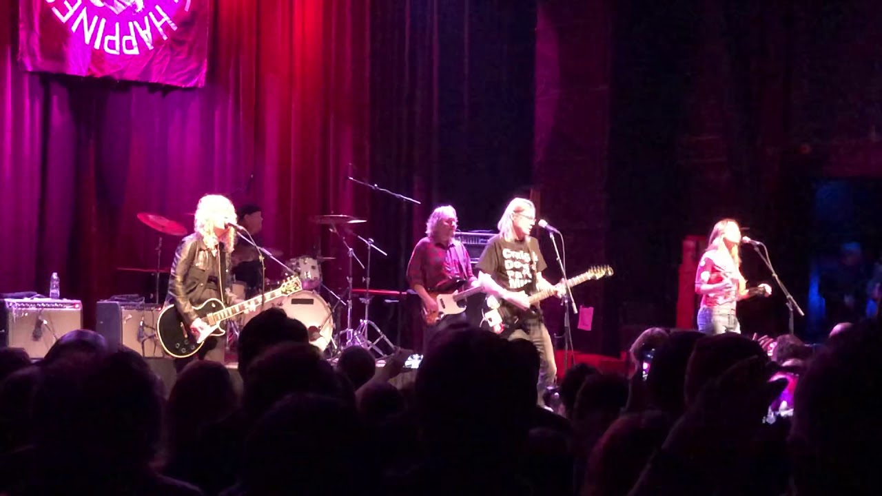 The Pursuit of Happiness - She’s So Young (Live at the Danforth)