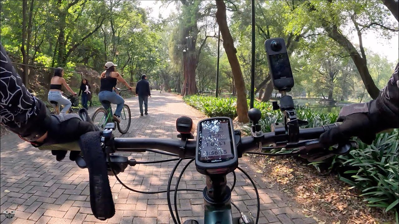 En bicicleta por la CDMX rumbo a decathlon 1° de Noviembre 2024