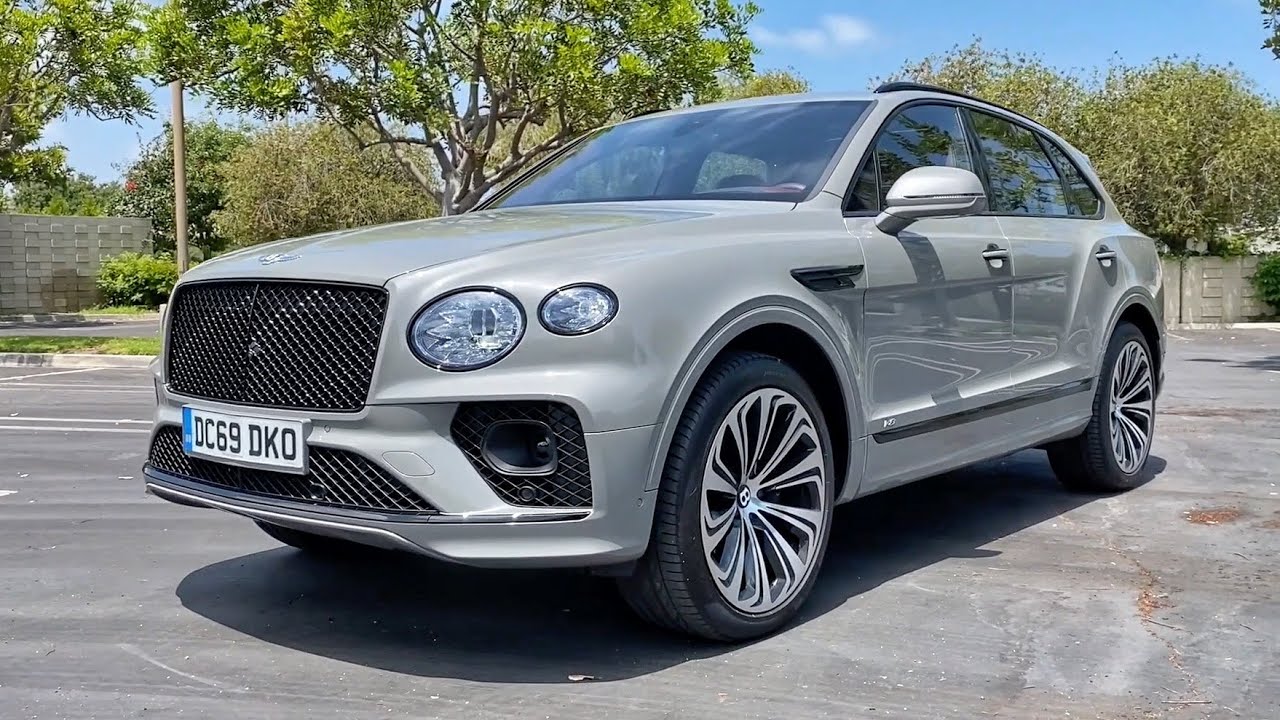 2021 Bentley Bentayga V8 Walkaround + Exhaust (No Talking)(ASMR)