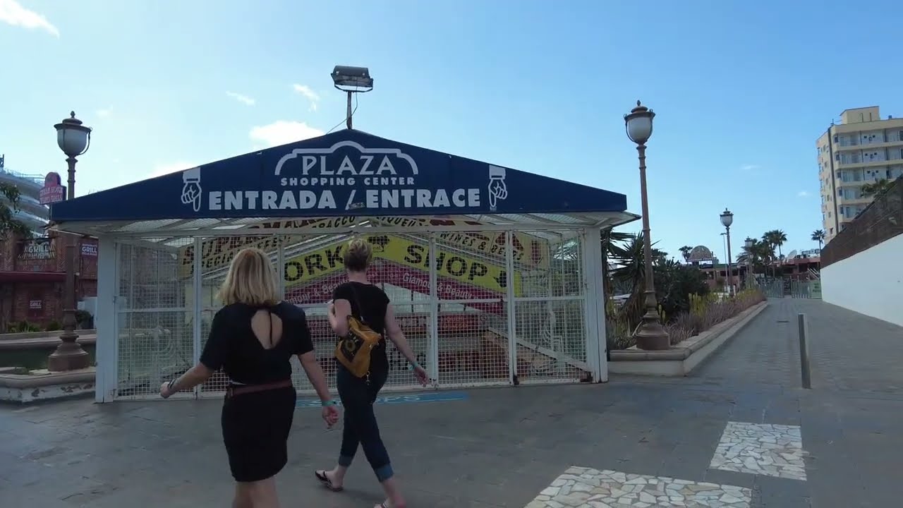 Realität Gran Canaria Maspalomas 20.2.22 Gemeinde San Bartolome de Tirajana schließt das Ekz. Plaza