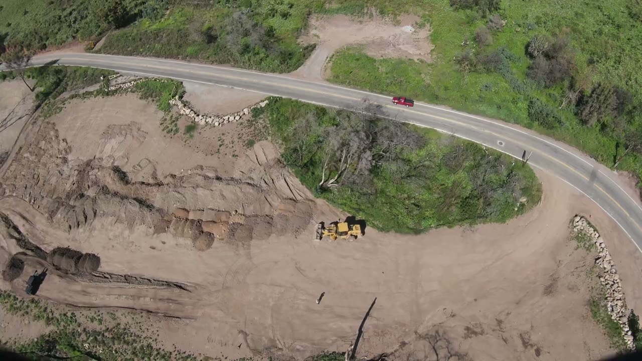 RC TRUCK CONTROLLED FROM 100FT UP - VIA DJI FPV DRONE :)