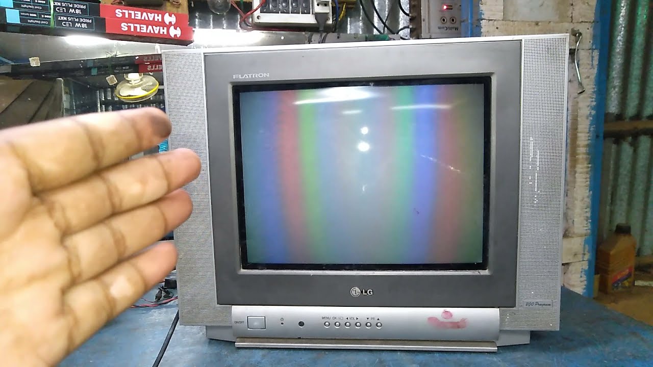 LG 15 inch FLATRON CRT TV, RAINBOW COLOUR PROBLEM, VERTICAL SECTION FAULT,