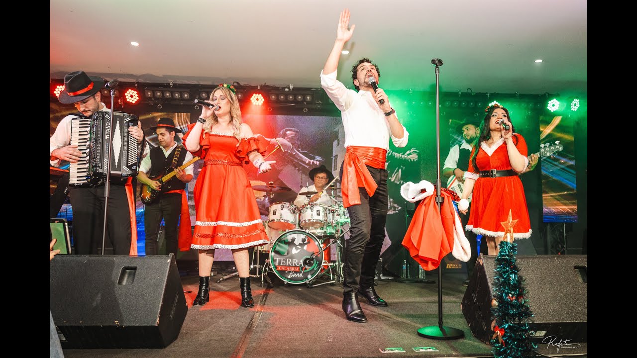 Terra Di Calabria Band - Italian Rocking Christmas Tour FINALE.
