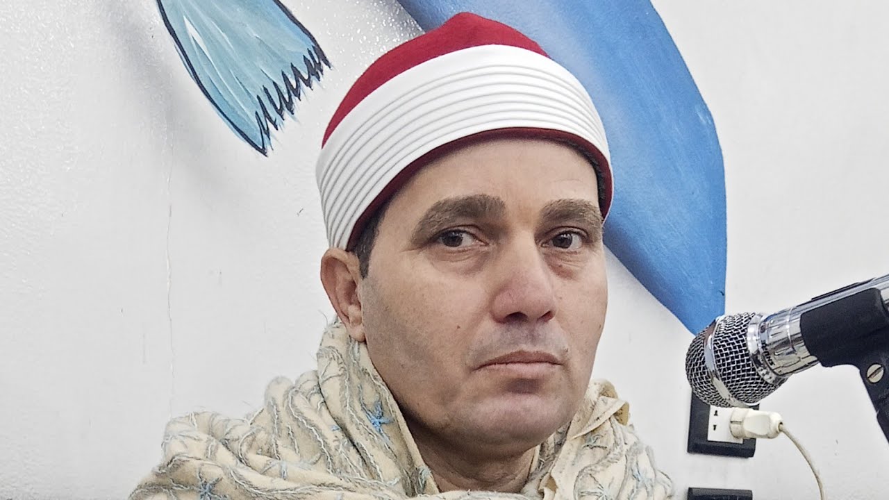 العشاء للشيخ علي موسى حسونه فى عزاء حرم الحاج عبده عبد الفتاح 