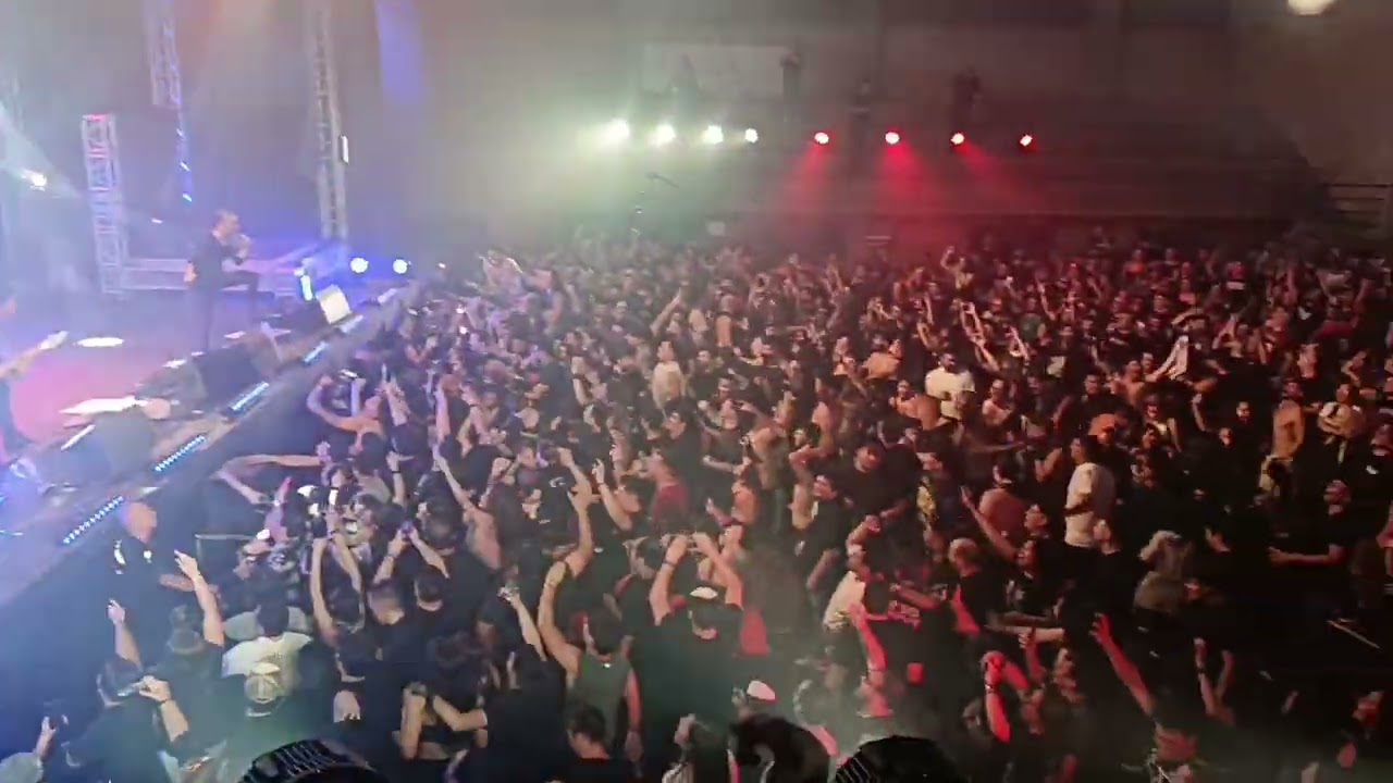 Flou 25 años / A tu lado