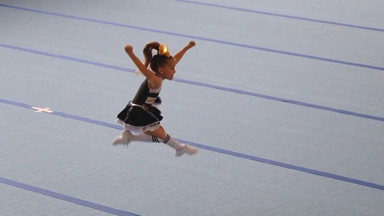 Katarina Mazikova / Otvorené MAJSTROVSTVÁ SR 2025 / Cheerleader