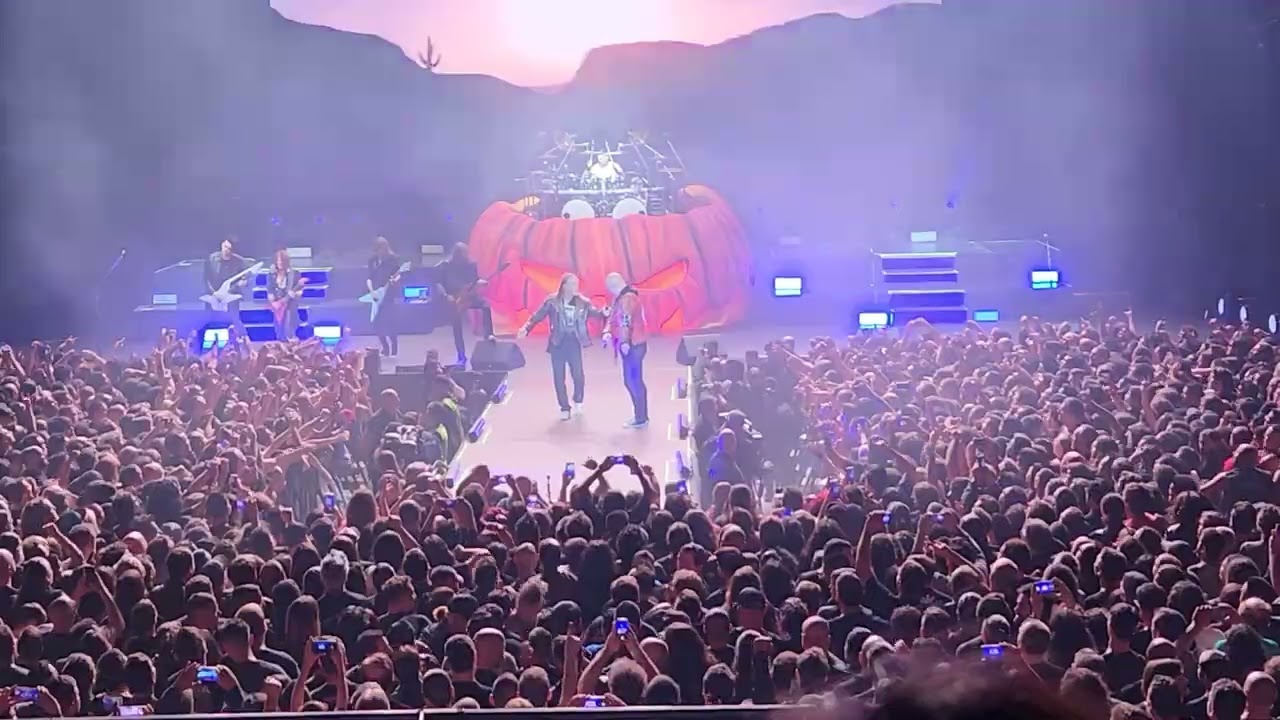 HELLOWEEN - Skyfall (Buenos Aires 2022)