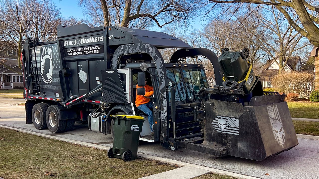 Flood Brothers POW/MIA Garbage Truck: Mack LR McNeilus Meridian Curotto Can