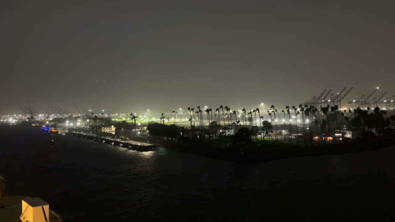 202512 LA Port Entering