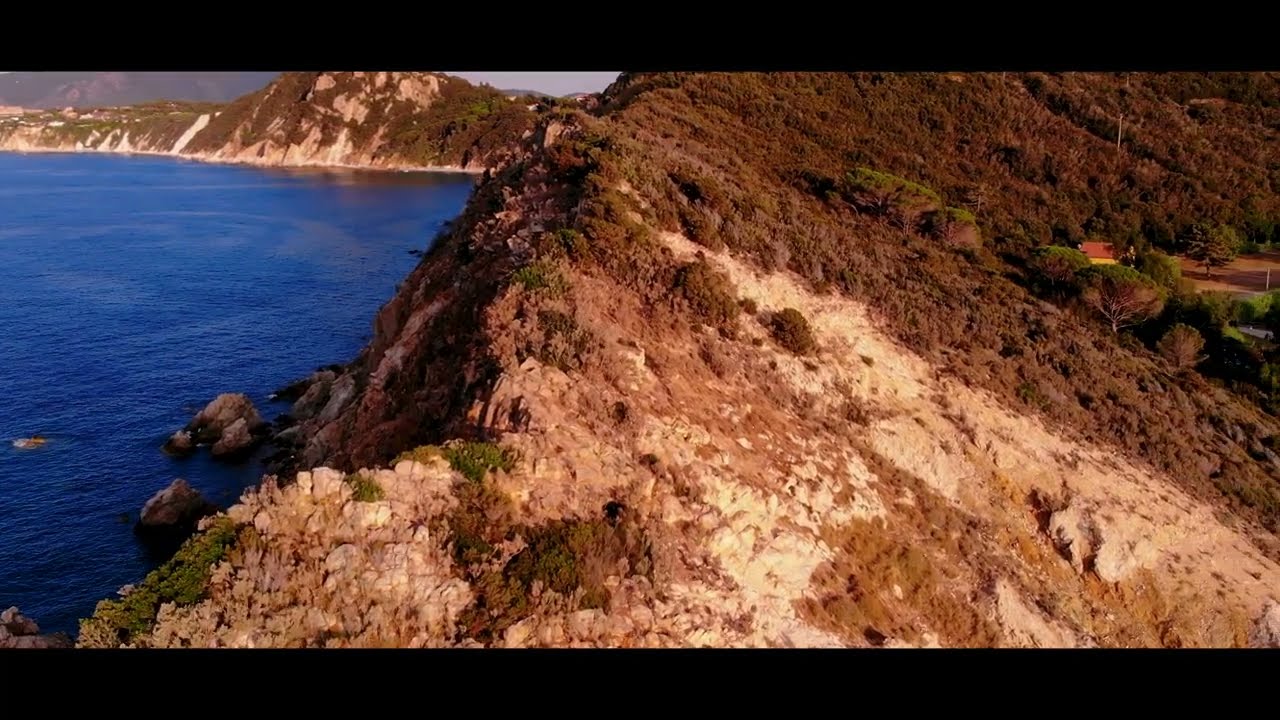 ACQUAVIVA VILLAGE - volando sull'isola d'Elba