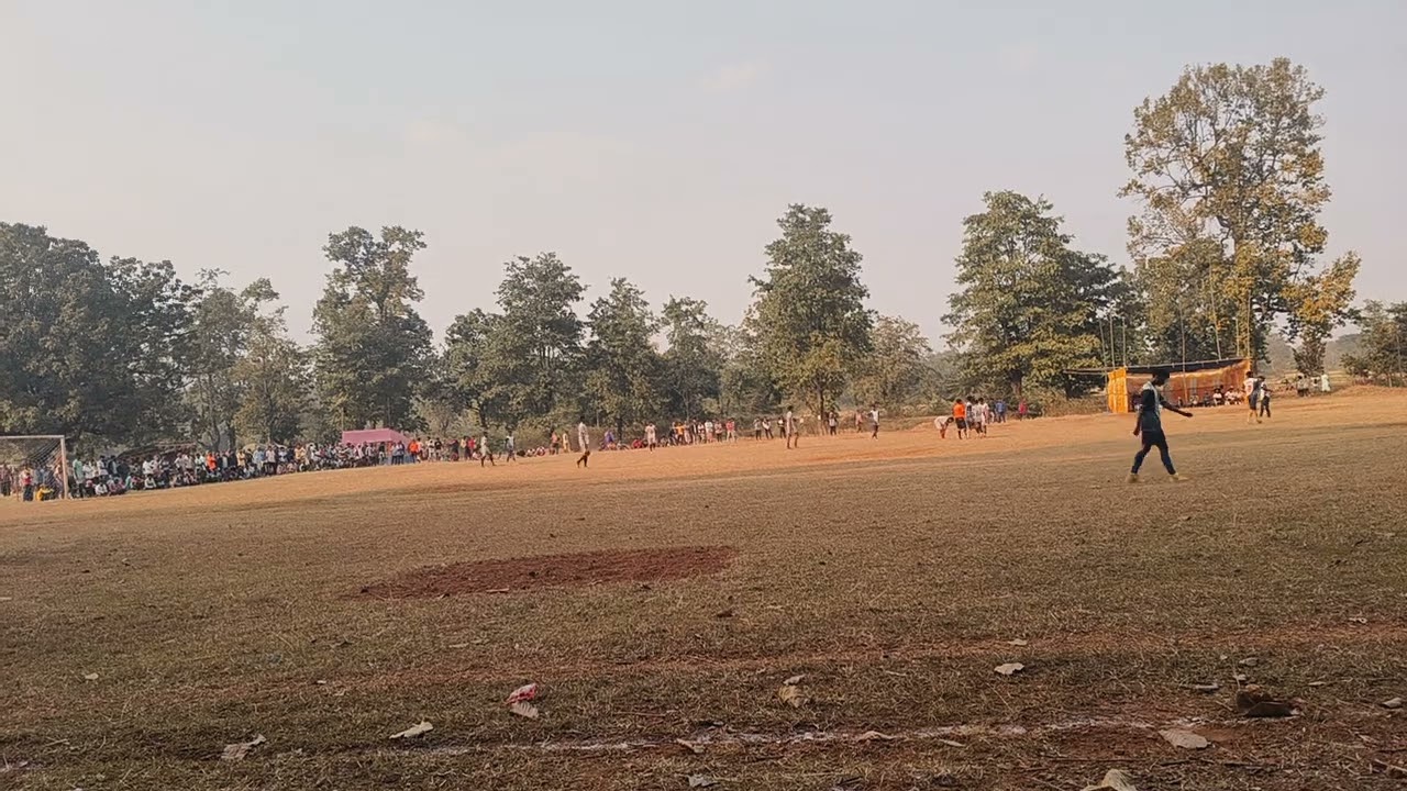 High valtage football khel 