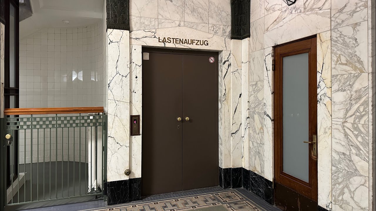 H&uuml;tter Lastenaufzug im Hildebrand-Haus (Hamburg) Neuer Wall 18