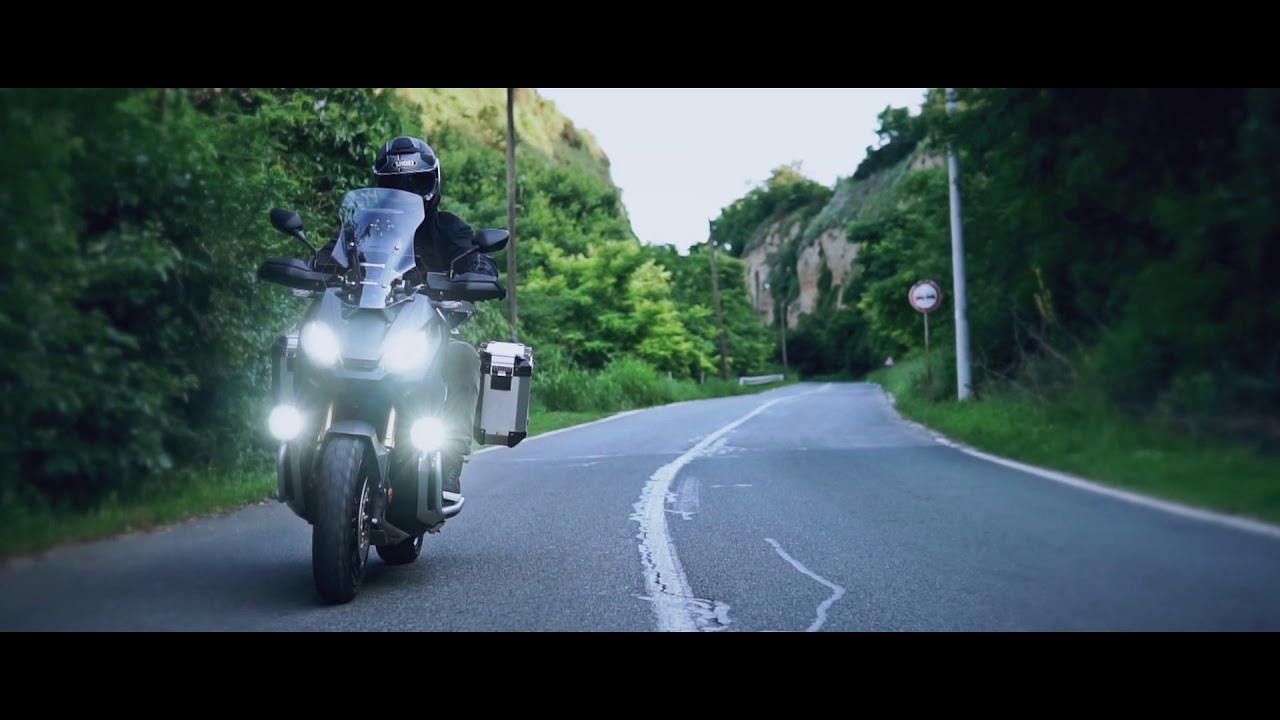 HONDA X-ADV ROAD TRIP