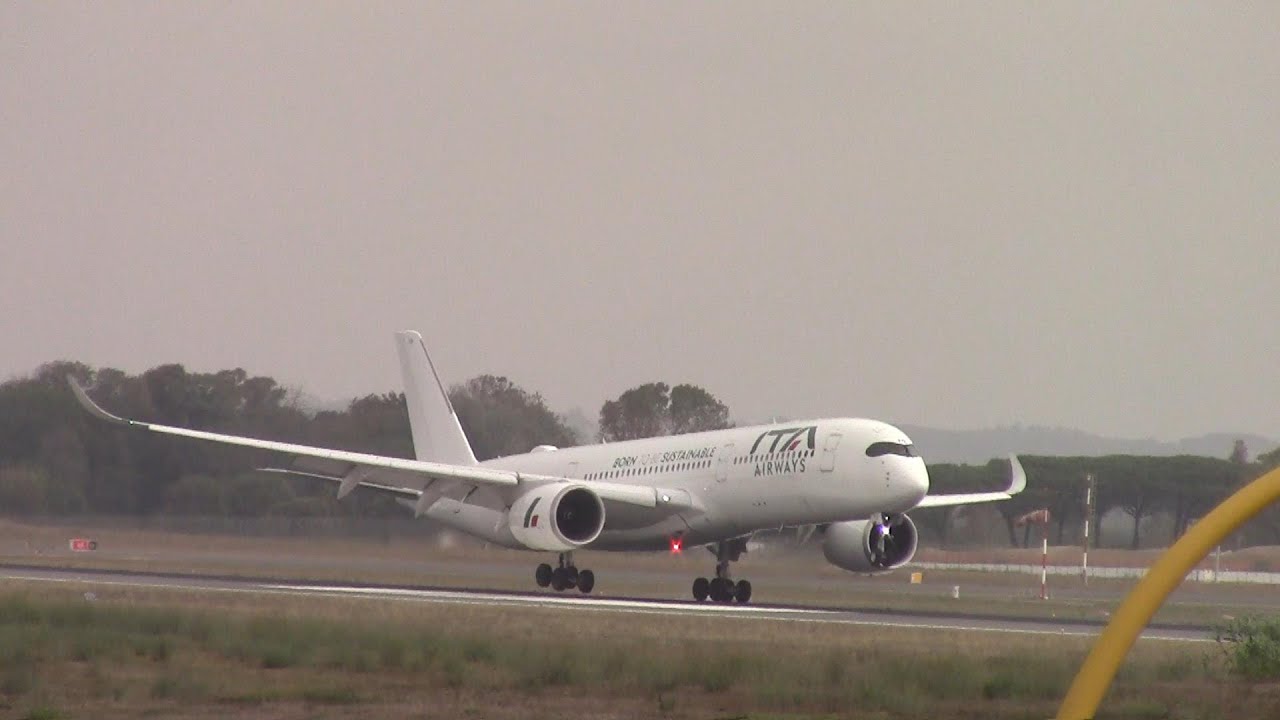 1 hour of video at Rome Fiumicino Airport