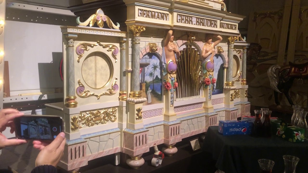 80 Keyless Gebr. Bruder Fairground Organ Style 104 Plays 