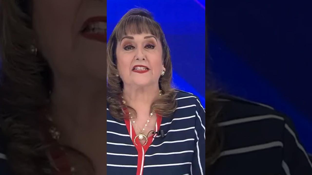 Erik imita a Mar&iacute;a Julia Lafuente en vivo