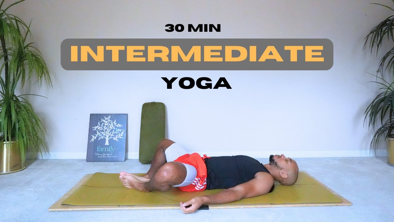 Dynamic Yoga Flow: 30-Min Intermediate Practice for Strength & Flexibility