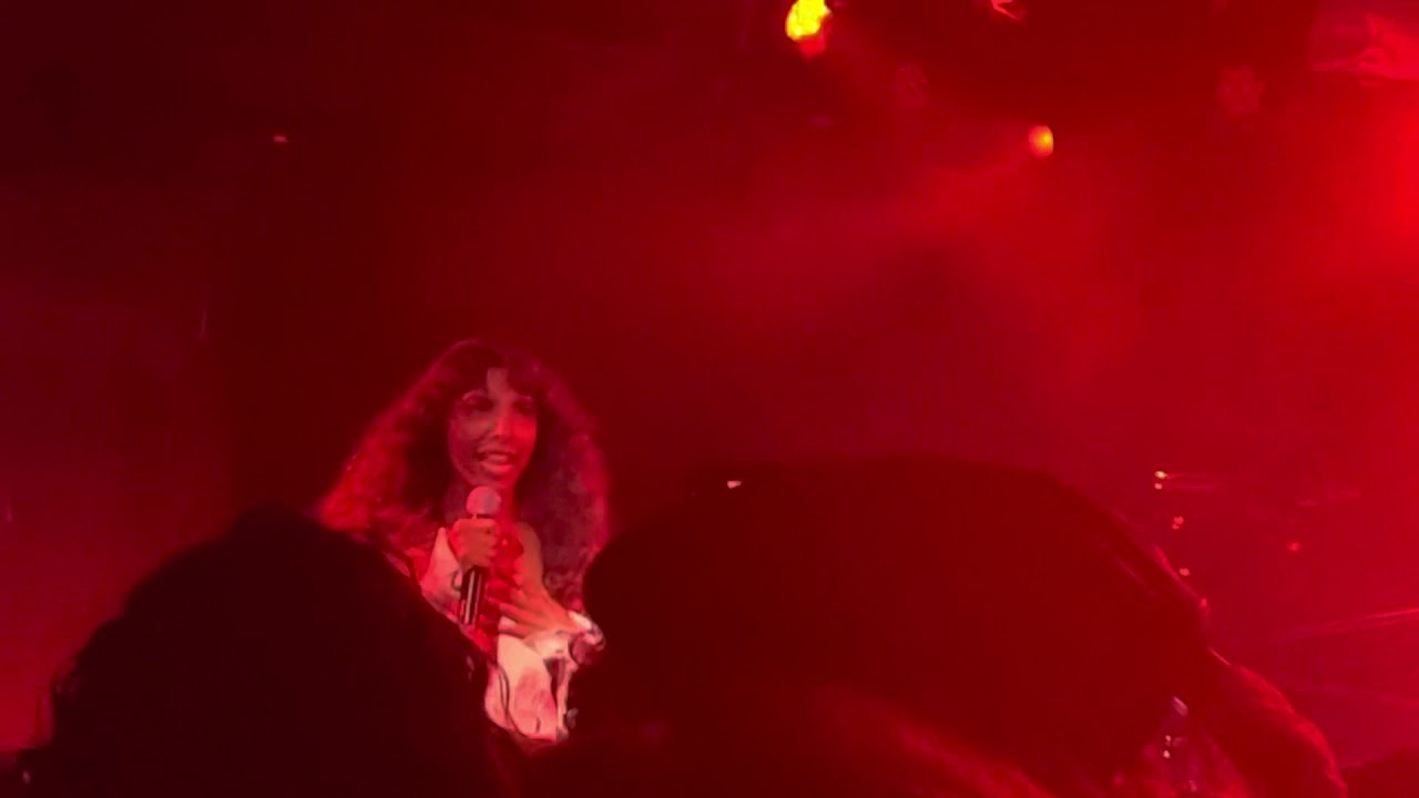 Spellling- Boys At School (live at LPR)